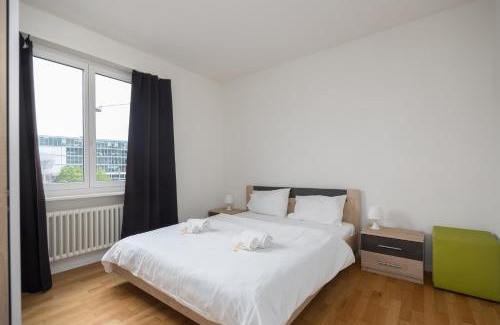 Oerlikon Apartamento | Downtown Dream 3,5BR with Balcony and Style BA22