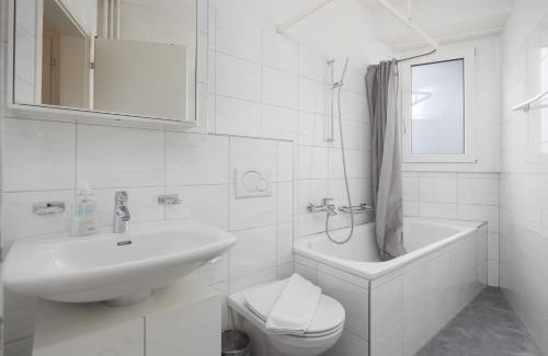 Oerlikon Apartamento | Downtown Dream 3,5BR with Balcony and Style BA22