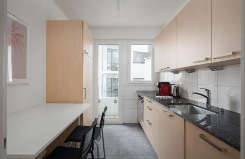 Oerlikon Apartamento | Downtown Dream 3,5BR with Balcony and Style BA22