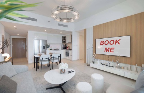Za'abeel 2 Apartamento | Downtown Dubai Apartment sleeps 4 near Dubai Mall!