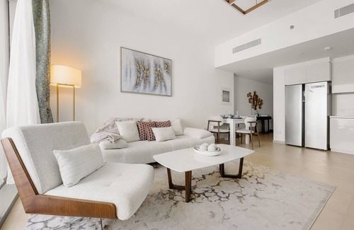 Bur Dubai Condominio | Downtown Dubai Luxury Condo, 2 minute walk to Dubai Mall