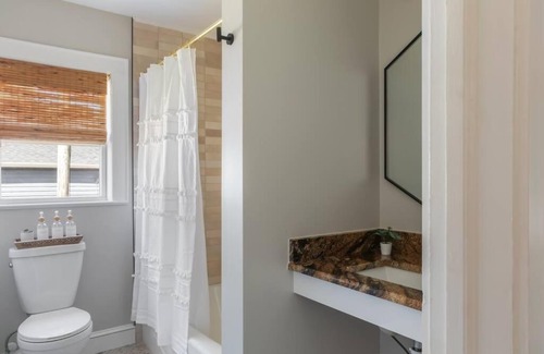 Durham Casa | Downtown Durham Oasis