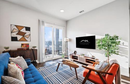 Fort Worth Apartamento | Downtown Fort Worth Luxe Retreat, Pool, Gym and Free Parking