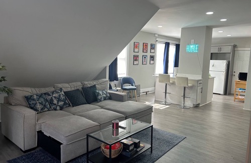 Mount Pleasant Apartamento | Downtown Gem: Providence Loft; Mini get Away!