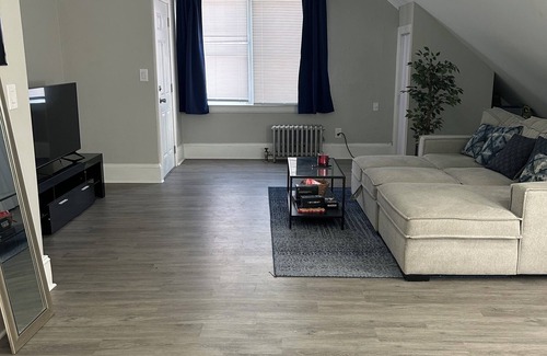 Mount Pleasant Apartamento | Downtown Gem: Providence Loft; Mini get Away!