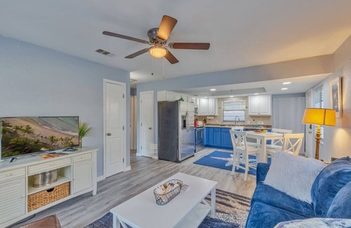Gulfport Apartamento | Downtown-Gulfport/Cooled Pool