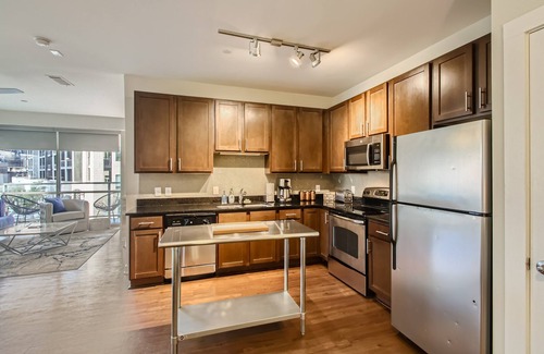 The Gulch Condominio | Downtown in the Gulch - 2bed/2bath - Stay like you live here!
