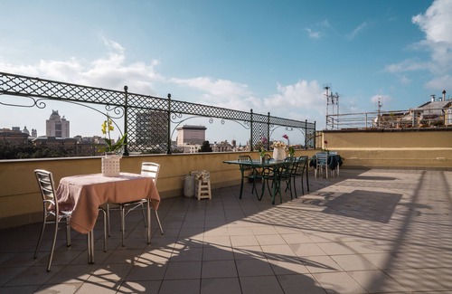 Castelletto Casa | Downtown