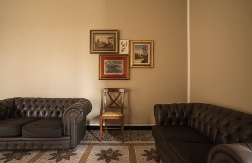 Castelletto Casa | Downtown