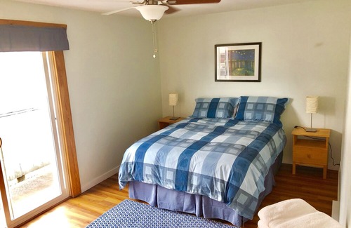 Revelstoke Chalet De Esquí | ********** Downtown Ubicación ~ distancia a pie de todo / Family Friendly ******
