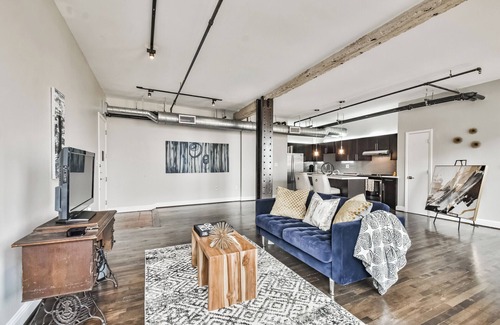Downtown Houston Condominio | Downtown Loft with Amazing Views!
