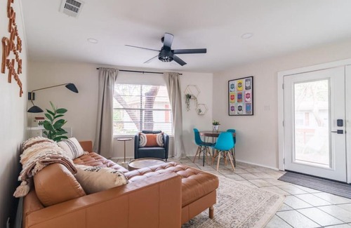 Wimberley Casa | Downtown Lonestar Bungalow at Beer Ranch Project