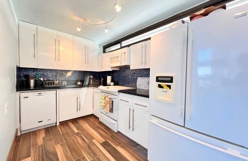 Downtown Honolulu Apartamento | Downtown Luxury Penthouse, Free Parking, Washer/Dryer