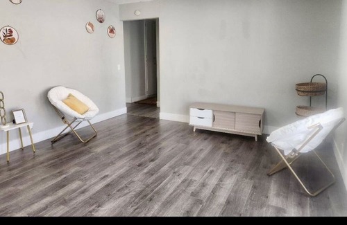 Rancho Oakey Casa | Downtown Monthly