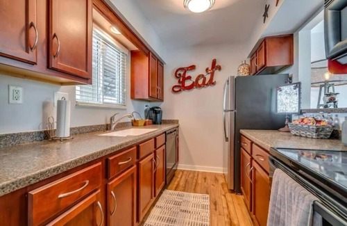 North Capitol Condominio | Downtown Nashville Covered Parking Beautiful Condo