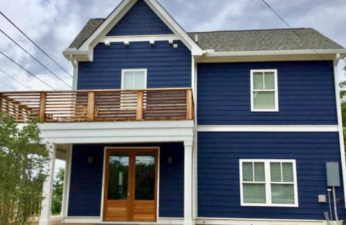 East Bank Casa | El centro de Nashville House by Stadium Broadway