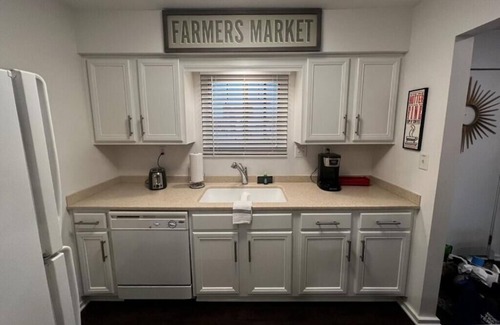 North Capitol Condominio | Cute Downtown Retreat, Complimentary Parking