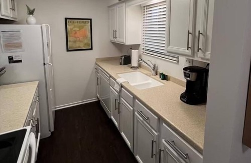 North Capitol Condominio | Cute Downtown Retreat, Complimentary Parking