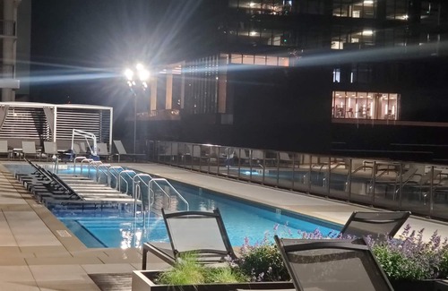 Music Row Condominio | Downtown Nashville Studio Condo!(Travel Nurses & College Students)Welcome!
