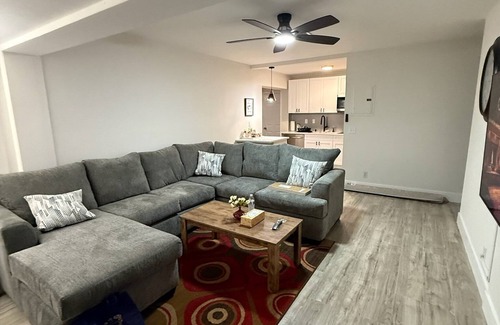 Tarpon River Casa | Downtown Oasis, cozy backyard, near airport/cruise