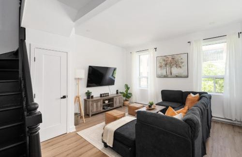 Downtown Montreal Apartamento | Downtown Penthouse 2 Level-4BDRS-8Guests