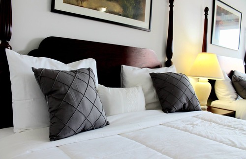 Saskatoon Casa | Downtown Premium Double Room