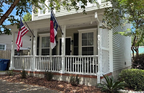 Wilmington Casa | Downtown PVT Parking Orange Street Retreat