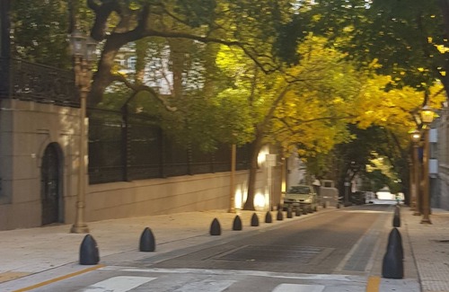 Retiro Apartamento | Downtown Rest. Hermoso Barrio Centrico ,seguro