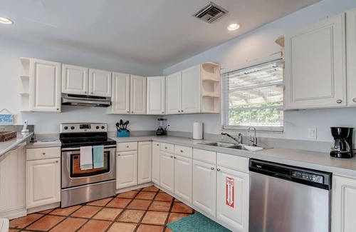 Tarpon River Casa | Downtown's Hidden Gem- 0.5 miles from Las Olas