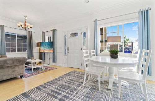 Grant Hill Casa | Downtown San Diego Spacious Home