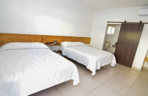 Primera Seccion Casa | Downtown San Felipe Hotel Marea Baja #5
