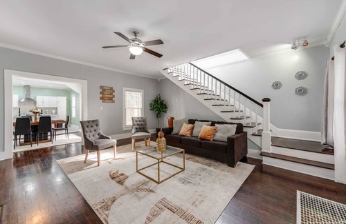 Winston - Salem Casa | Downtown & Seventh