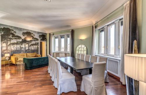 Rione II Trevi Apartamento | DOWNTOWN SRL - Imperial Panorama Penthouse