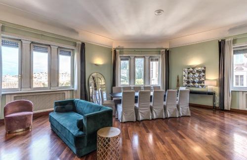 Rione II Trevi Apartamento | DOWNTOWN SRL - Imperial Panorama Penthouse