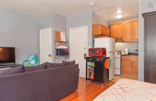 Theatre District Apartamento | Downtown Studio Apt, Short Walk To Hospitals