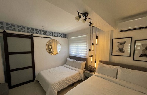 La Parguera Apartamento | Downtown Suite at La Parguera Retreat