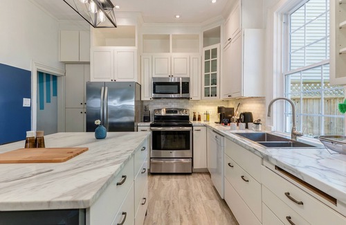 North End Casa | Downtown Sustainable Garden House\Garden & Patio\FREE Netflix4k