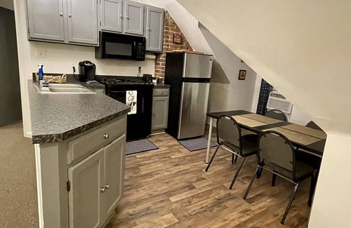 Woodward Heights Apartamento | Apartamento céntrico de dos habitaciones en el centro de Lexington, cerca de Rupp Arena y Alltech