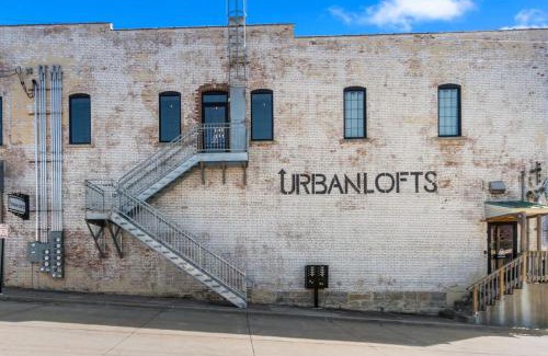 Perryville Apartamento | Downtown Urban Loft above Restaurants #2
