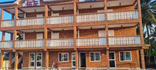 Elmina Hotel | Downtown Virgins Hotel