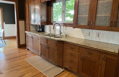 Waconia Casa | Downtown Waconia Charmer!