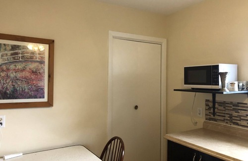 Charlottetown Apartamento | Downtown walkable to restaurants, bars public transportation and the waterfront.