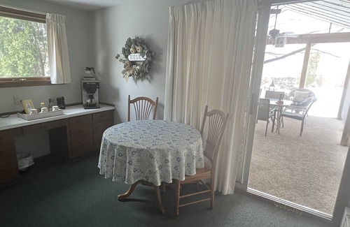 Westfield Casa | Downtown Westfield, with Patio, Near Wineries, Dining, and Lake Erie