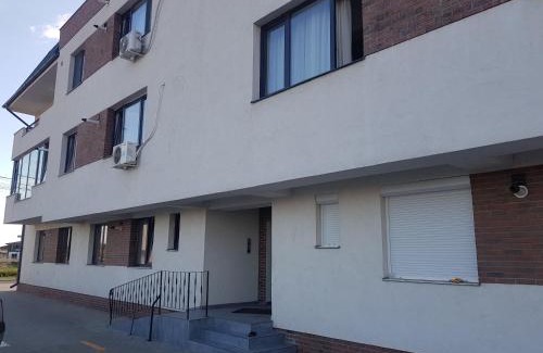 Otopeni Apartamento | Doxa Airport Otopeni
