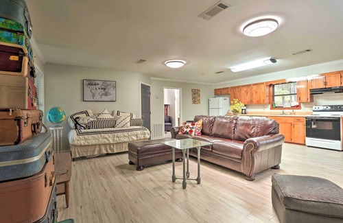 Doyline Cabina | Doyline Cottage w/ Large Porch & Lake Access!