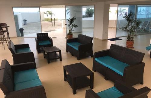 Tonsupa Apartamento | Dpto Moderno Frente al Mar. Edf: Deymar 7mo Piso