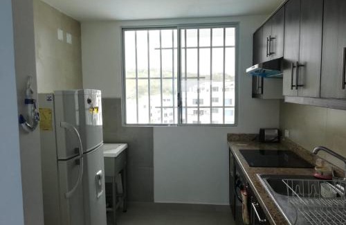 Tonsupa Apartamento | Dpto Moderno Frente al Mar. Edf: Deymar 7mo Piso