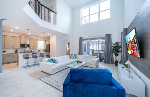 Campbell Casa | DR2668 Storey Lake Home 5 bed 5 bath Free Waterpark