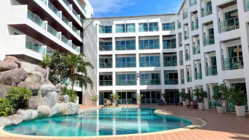 Jomtien Hotel | Dragon Beach Resort , Jomtien Beach Pattaya