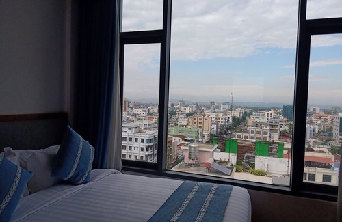 Mandalay Hotel | Dragon Phoenix Hotel